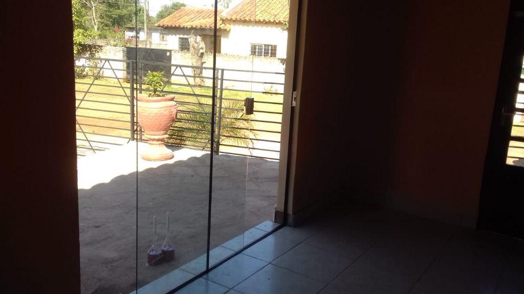 Vendo hermosa casa en itaugua — foto 3