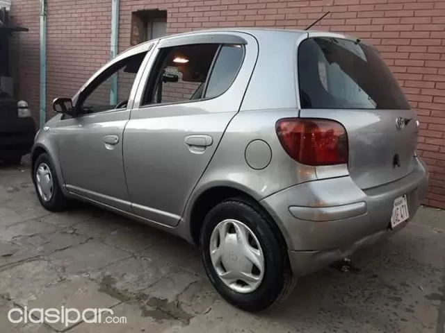 Toyota Vitz 2003 — foto 4