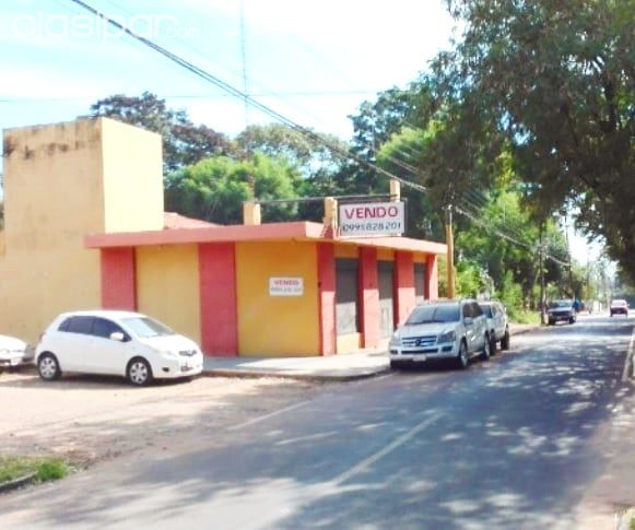 VENDO SALÓN COMERCIAL. Ubicación privilegiada. Esquina sobre asfalto. — foto 3