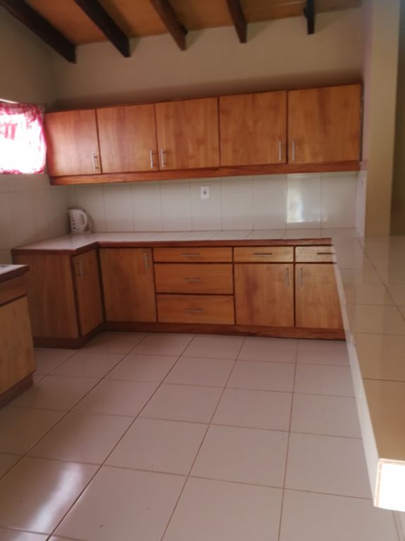 Casa en Atyra — foto 3