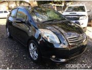 UNICO Y EXTRAORDINARIO TOYOTA NEW VITZ AÑO 2006 - COLOR NEGRO - SUPER EQUIPADO - SIN DETALLES - CON LA MEJOR GARANTIA DE TODO EL PAIS POR ESCRITO ...!!!! TR CON AUGUSTO