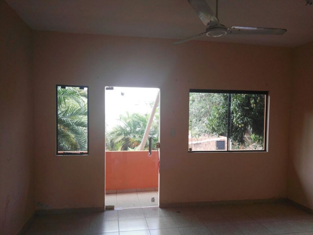 DEPARTAMENTO ZONA CENTRO LUQUE — foto 2