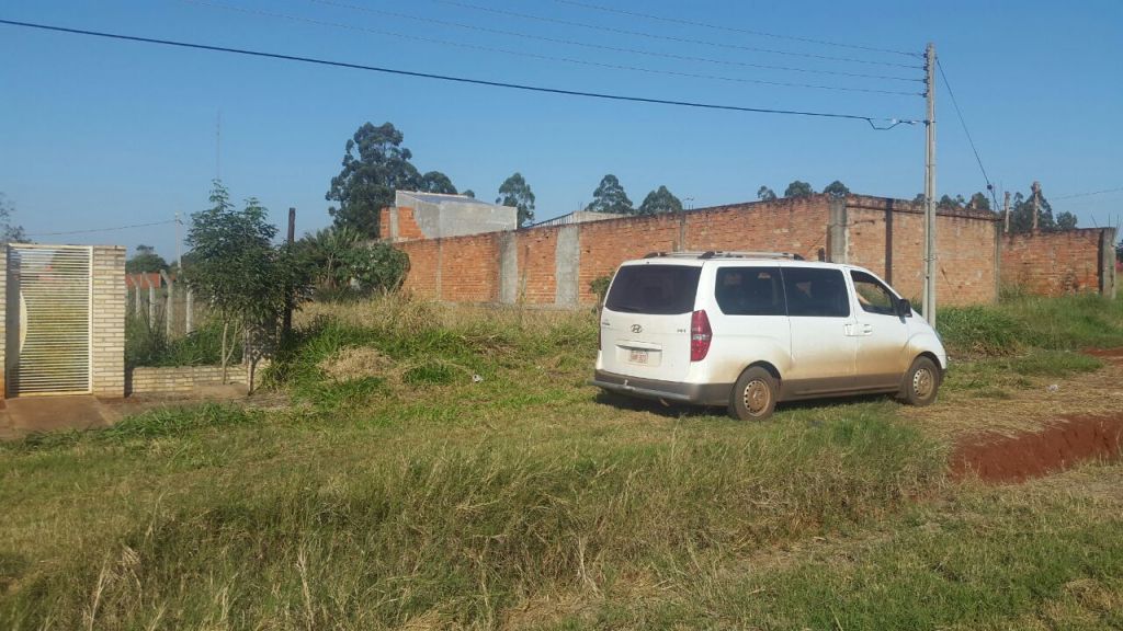 OFERTA!!!! C.D.E. VENDO TERRENO EN KM. 10 LADO ACARAY FRENTE A LA UPAP — foto 2