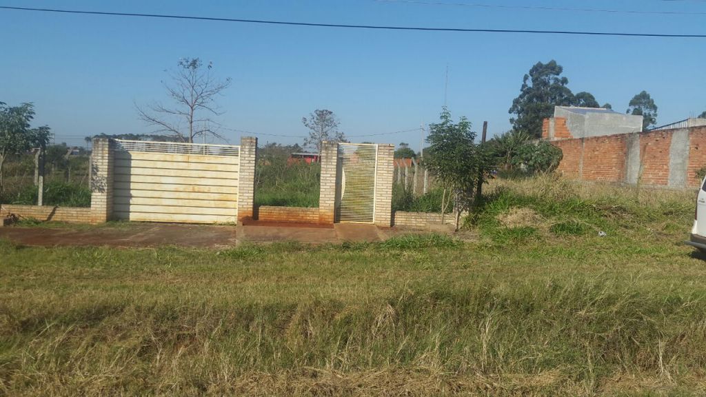 OFERTA!!!! C.D.E. VENDO TERRENO EN KM. 10 LADO ACARAY FRENTE A LA UPAP — foto 3