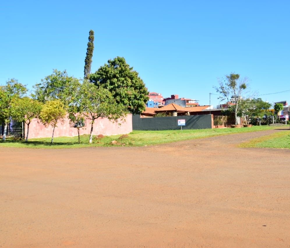 TERRENO EN VENTA A UNA CUADRA DEL CIRCUITO COMERCIAL DE ENCARNACIÓN. — foto 3