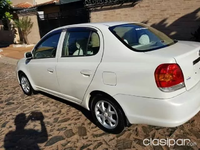 Toyota Platz 2004 - foto 2