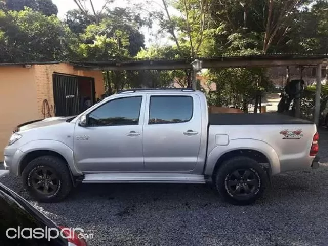Toyota Hilux 2011 — foto 3