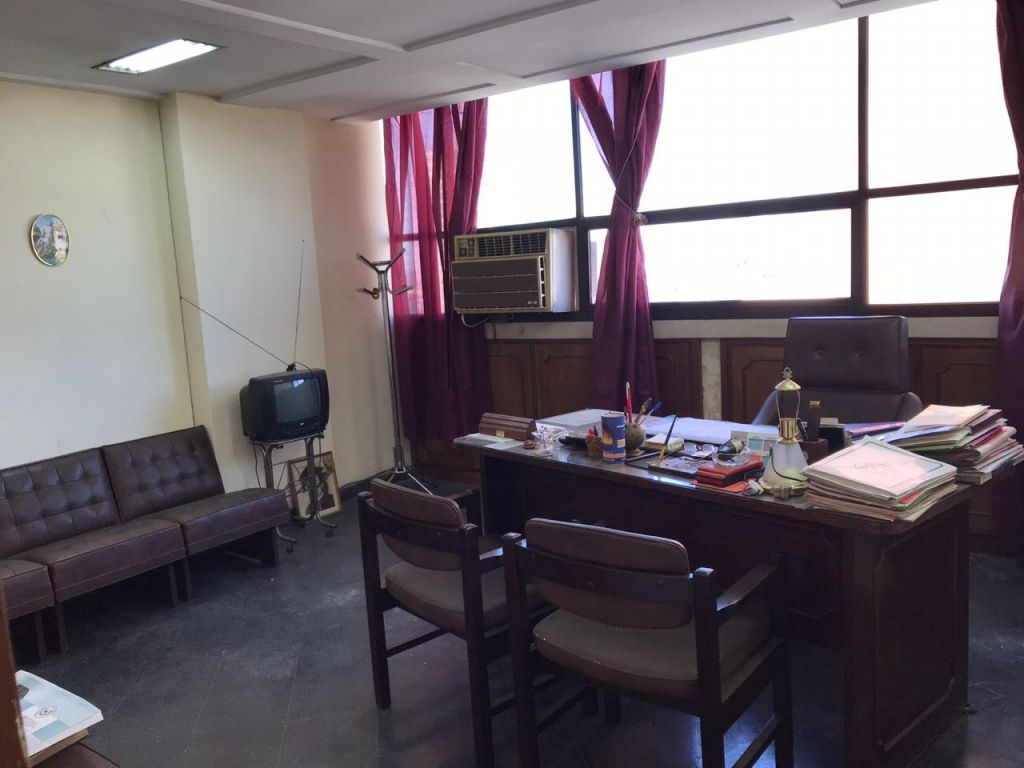 OFICINA EN EL EDIFICIO PLANETA 1 cestacionamiento. — foto 2