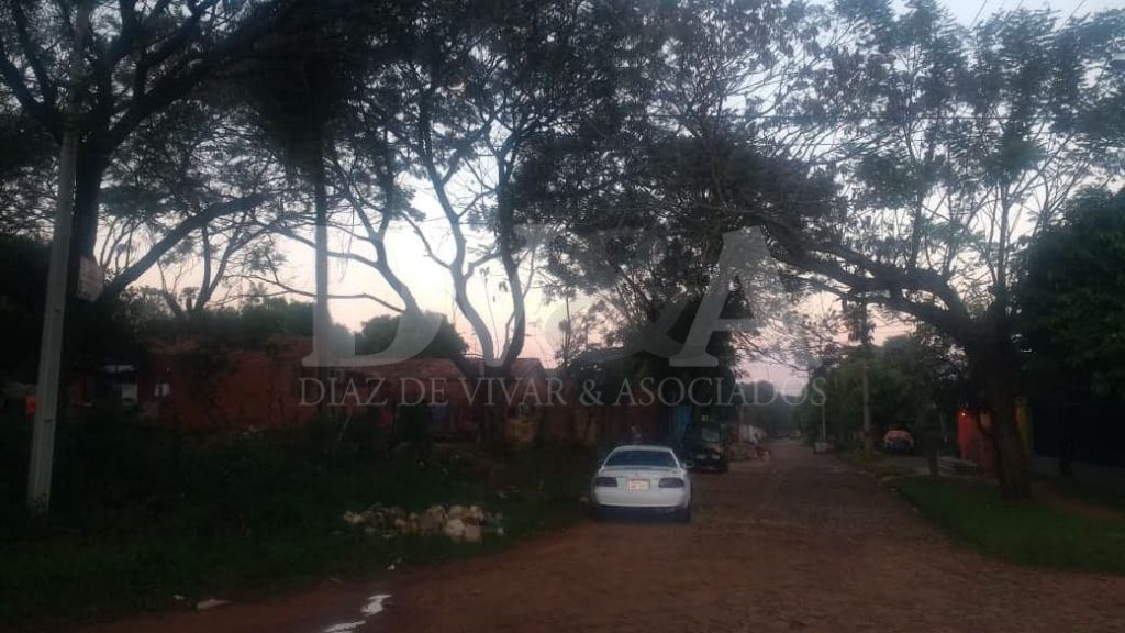 VENDO TERRENO EN ISLA BOGADO, LUQUE CON EXCELENTE UBICACIÓN — foto 2