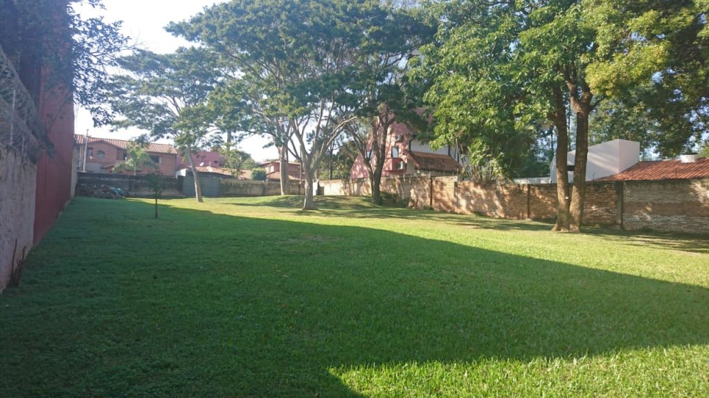 Vendo hermoso terreno con espectacular vista al Cerro Lambaré — foto 3