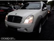 EXTRAORDINARIA SSANGYONG REXTON AÑO 2005 - VERSION NOBLESSE - SUPER EQUIPADA - RECIEN IMPORTADA - SIN DETALLES ...!!!! TR CON AUGUSTO CENTURION 0972120735