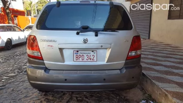 Kia Sorento 2004 — foto 4