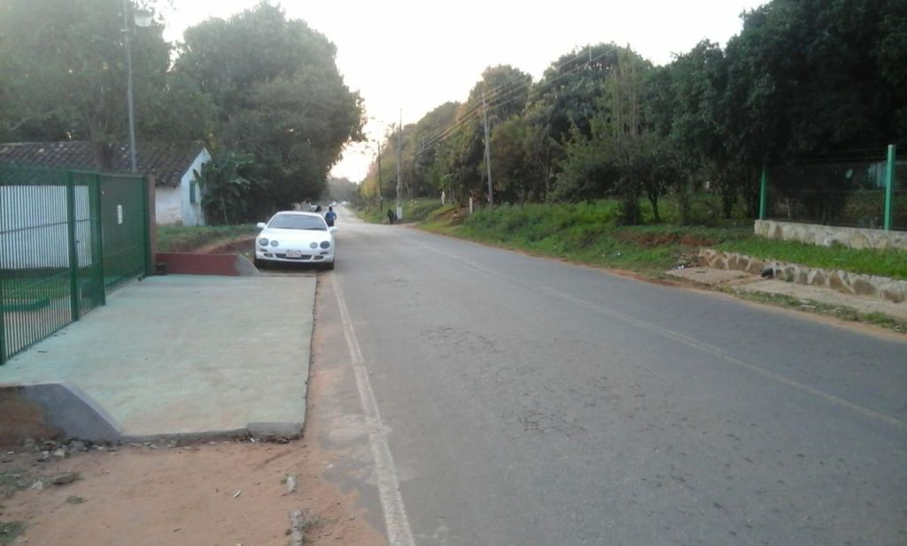 Vendo terreno sobre Asfaltó — foto 2