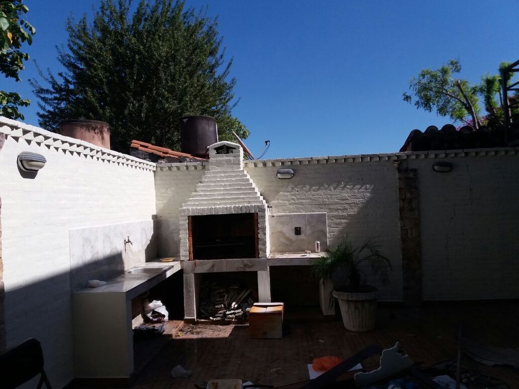 Se alquila duplex (lambare) — foto 2