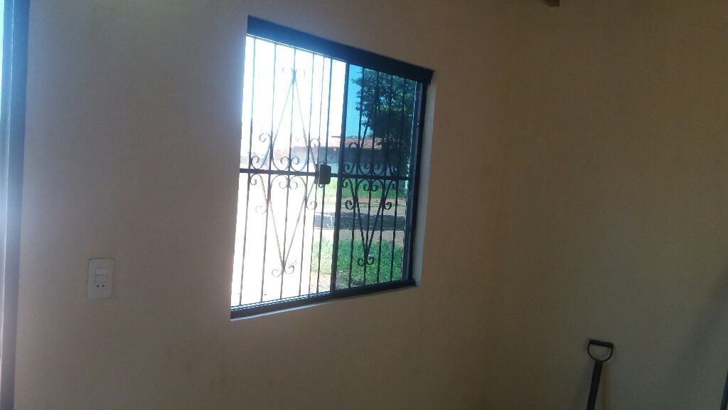 IMPERDIBLE OFERTA. CASA A ESTRENAR EN REDUCTO — foto 3
