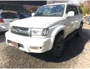 VENDO TOYOTA HILUX SURF - TIPO RUNNER - NAFTERO 2.7 - REC IMPORTADO - OFRECE ANTAR AUTOMTORES - TR CON AUGUSTO CENTURION