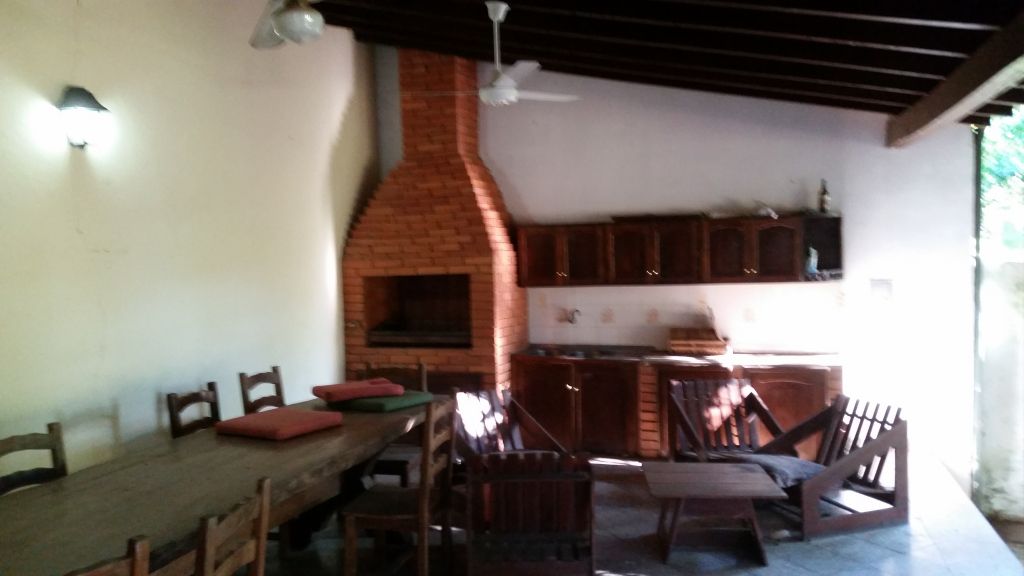 Vendo Hermosa casa barrio campo Grande Asunción — foto 3