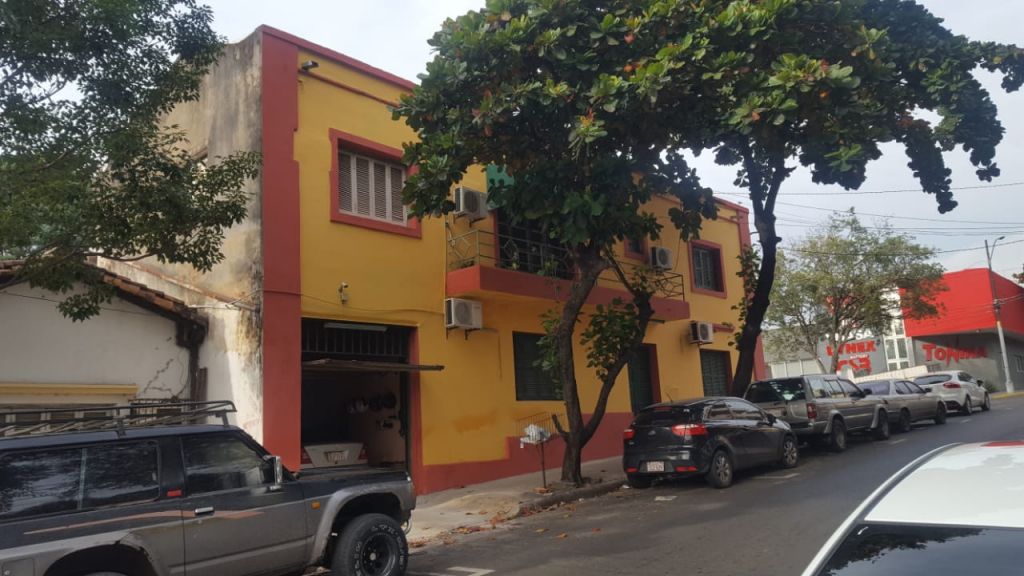 CENTRO- VENDO CASA — foto 2