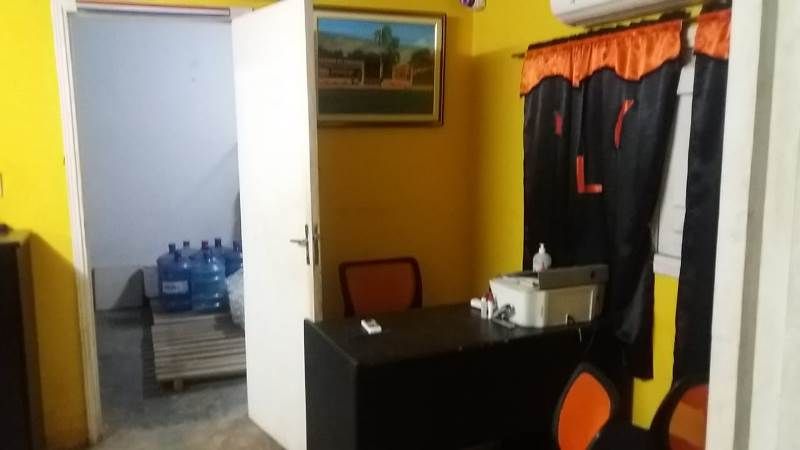 INMUEBLE CON DEPOSITO Y OFICINAS EN CAPIATÁ — foto 3