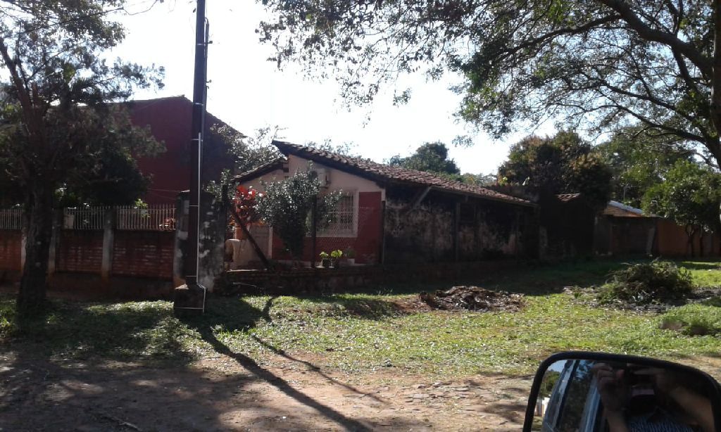 Terreno en esquina en Villa Adela Luque. — foto 3