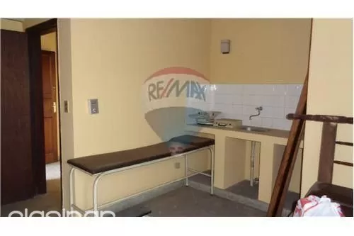 INMUEBLE S ACCESO SUR FRENTE A COCA COLA -1562 M2 — foto 2