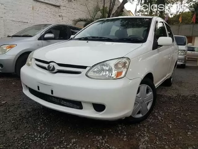 Toyota Platz 2003 - foto 3
