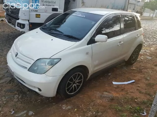 Toyota Ist 2003 - foto 2