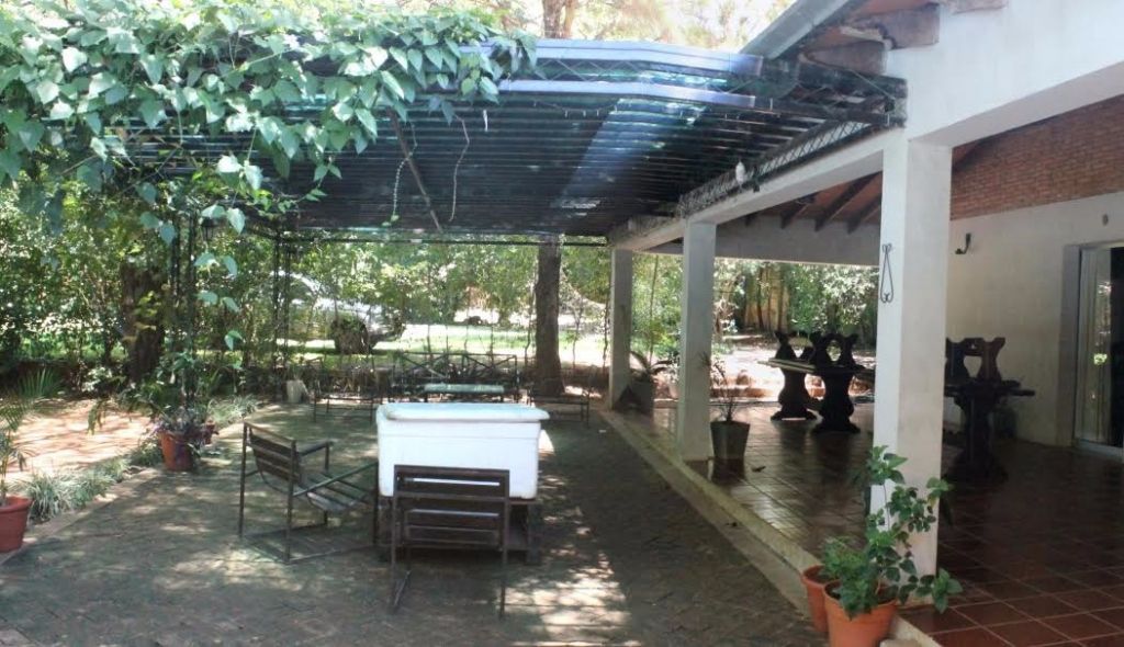 Vendo casa quinta en Fernando de la Mora zona Norte. — foto 2