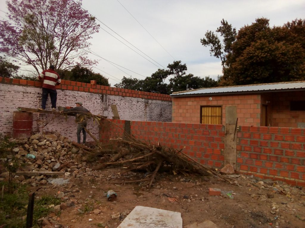 VENDO TERRENO ¡¡¡ URGENTE...!!! EN CALLE ì- SAN LORENZO — foto 2