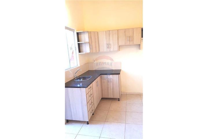 HERMOSO CHALET A ESTRENAR — foto 3