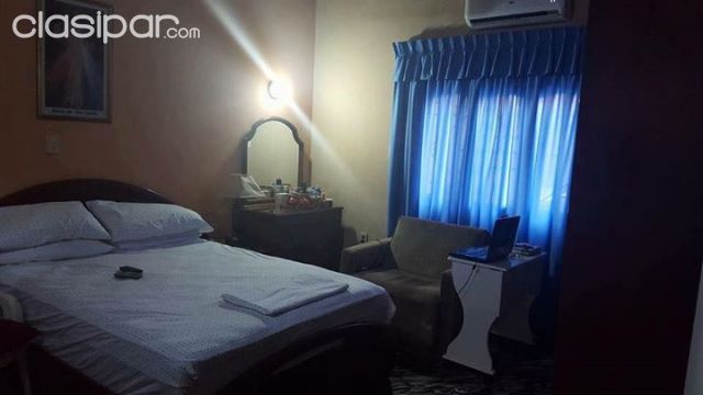 CONFORTABLE CASA EN BARRIO OBRERO INMEDIACIONES IGLESIA SANTISIMO REDENTOR — foto 2