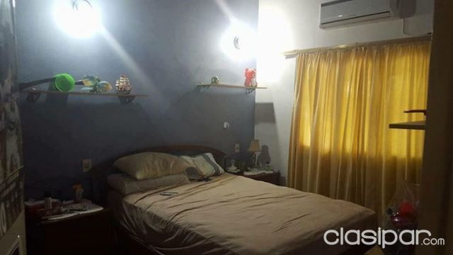 CONFORTABLE CASA EN BARRIO OBRERO INMEDIACIONES IGLESIA SANTISIMO REDENTOR — foto 3