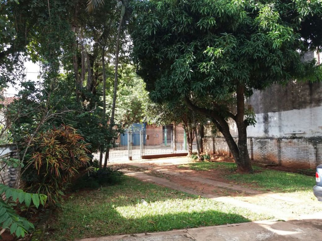 Vendo casa en Asunción, barrio San Pablo. Zona residencial — foto 2