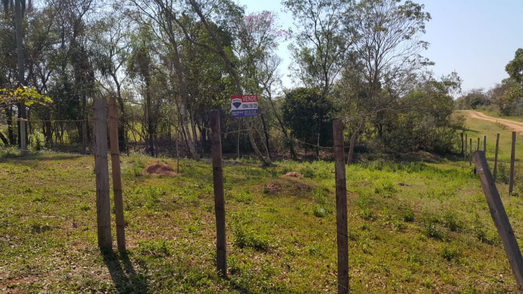 Vendo Terreno en YTU - Caacupé Zona de Arroyo — foto 2