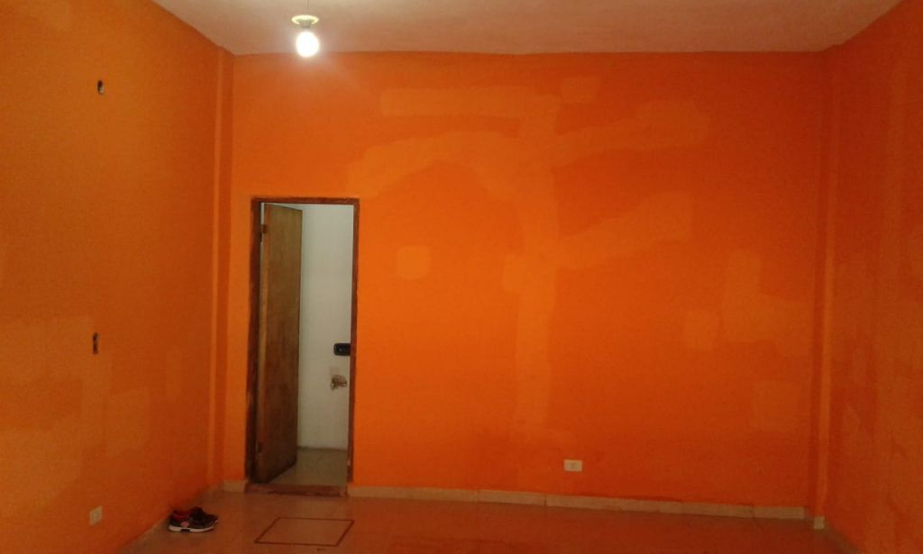 Hermoso Salón Comercial en Zona Céntrica de Fernando de la Mora — foto 2