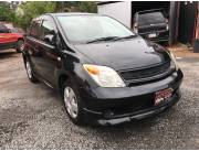 VENDO TOYOTA IST- AÑO 2005 - REC IMPORTADO - NEGRO - FULL EQUIPO - OFRECE ANTAR AUTOMOTORES - TR CON AUGUSTO PARA MAS INFO - 0972120735