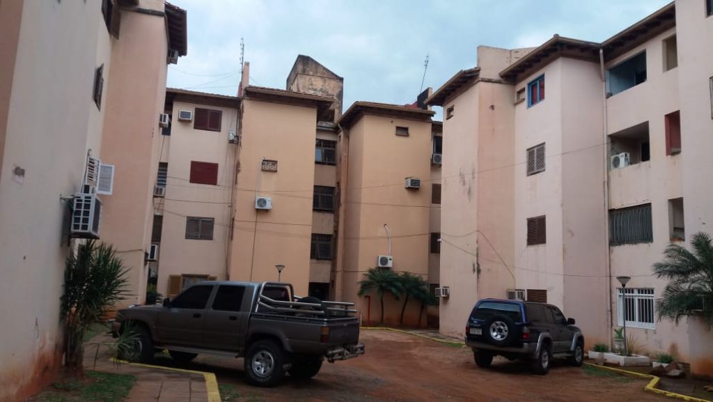 Vendo hermoso departamento en el Edificio Las Palmas (Fdo de la Mora) — foto 2