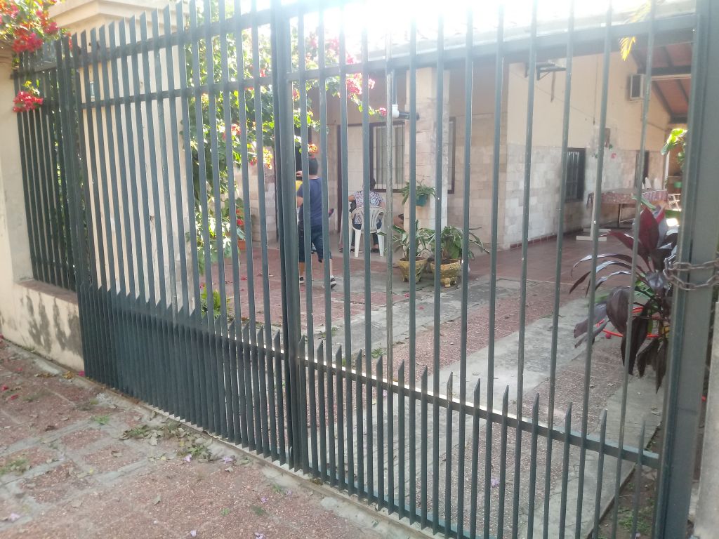 Vendo Casa en M.R. Alonso — foto 3