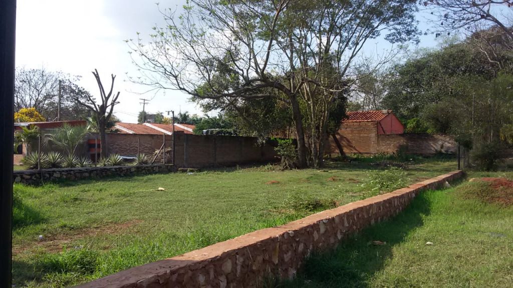VENDO TERRENO SOBRE ACCESO SUR, ZONA YPANE A 600 METROS DEL CRUCE A CERVEPAR — foto 3