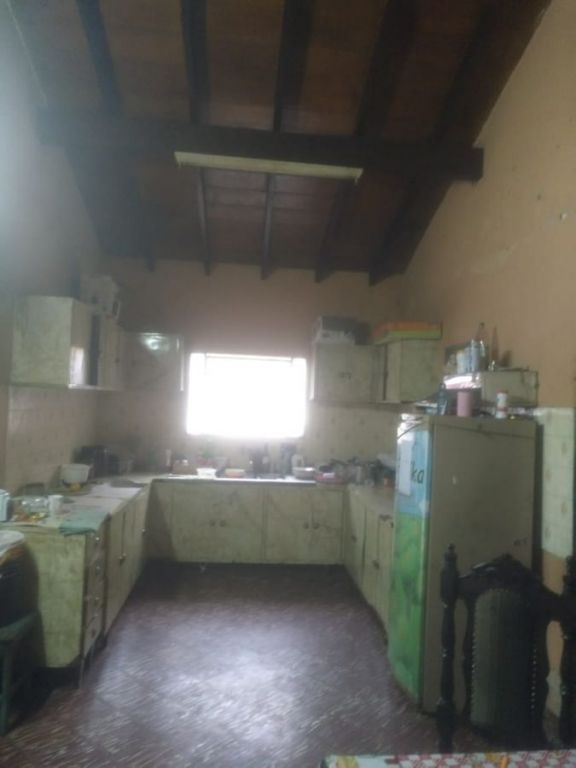 VENDO HERMOSA CASA de 5 dormitorios A 3 CUADRAS DEL MULTIPLAZA — foto 3