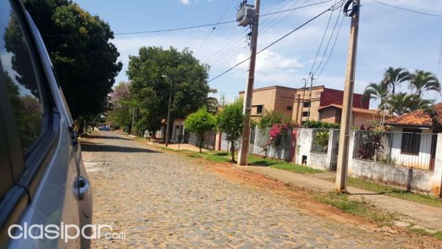 Vendo Terreno en Villa Aurelia con una casa sencilla — foto 3