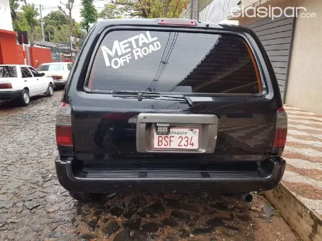 Toyota Hilux Surf 2000 — foto 6
