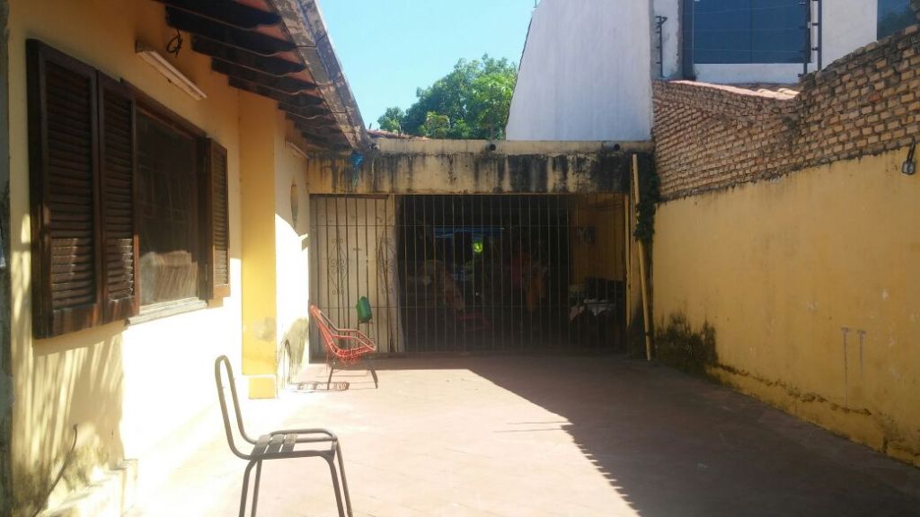 CASA EN BARRIO SANTÍSIMA TRINIDAD — foto 2