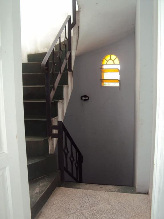 VENDO Edificio de 2 pisos con 3 dptos — foto 3