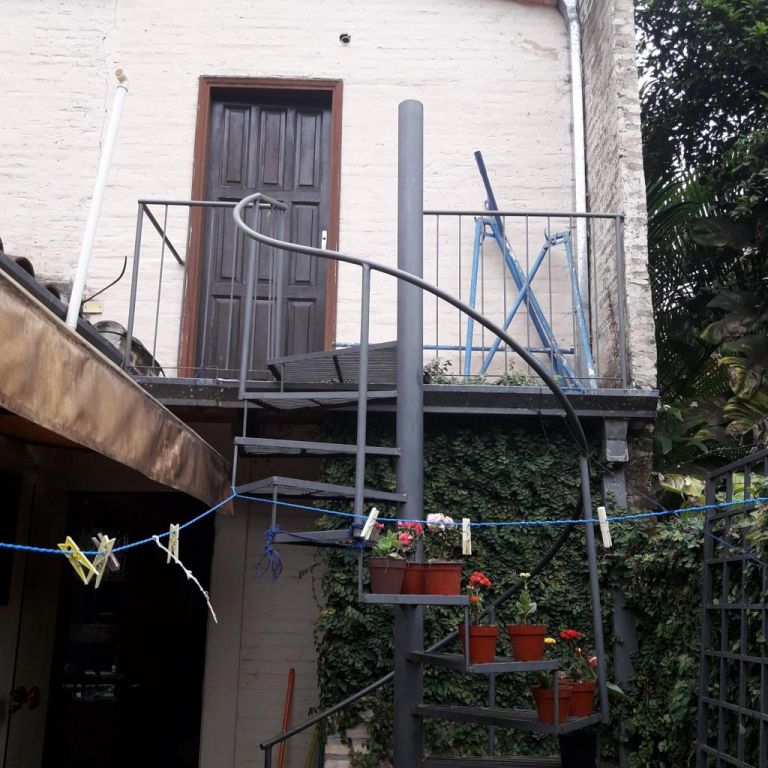 VENDO CASA BIEN UBICADA COSTADO DE SHOPING LA RURAL — foto 2