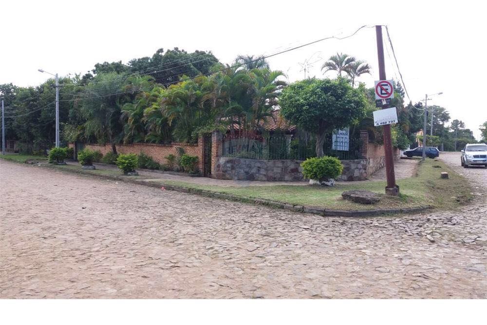 Vendo Casa en esquina en Zeballos Cue! — foto 2