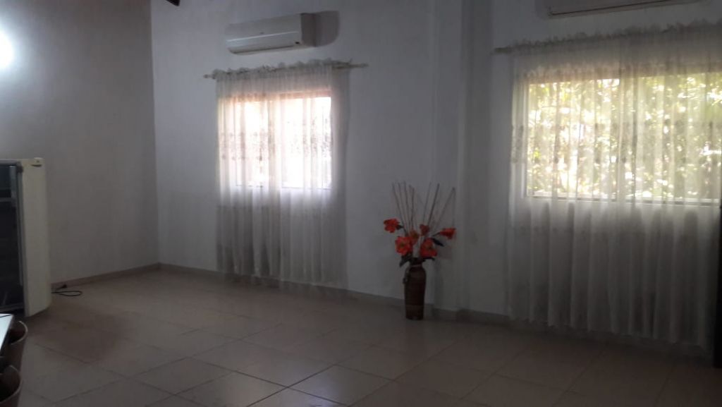 VENDO HERMOSA PROPIEDAD DE 2 PISOS — foto 2