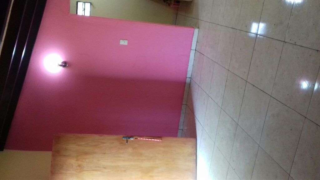 VENDO CASA EN YPANE...OFERTA.. — foto 2