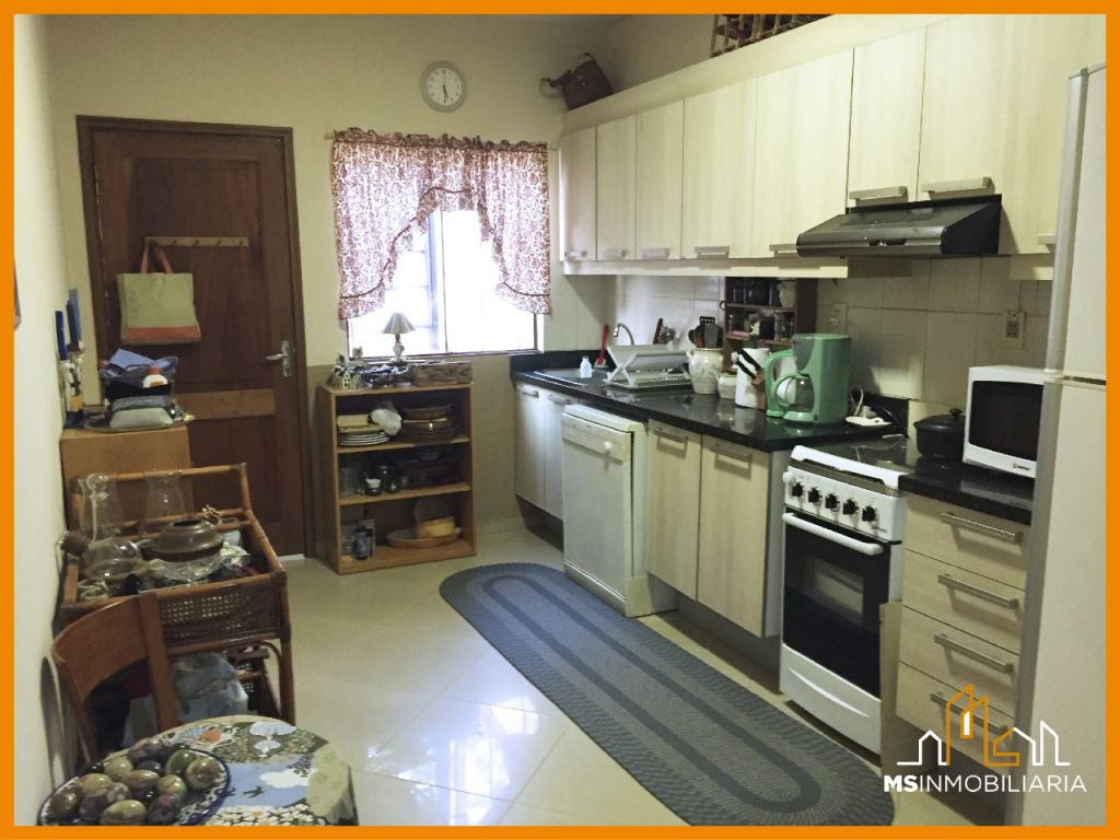 VENTA TRIPLEX- BARRIO SAN CRISTOBAL — foto 3