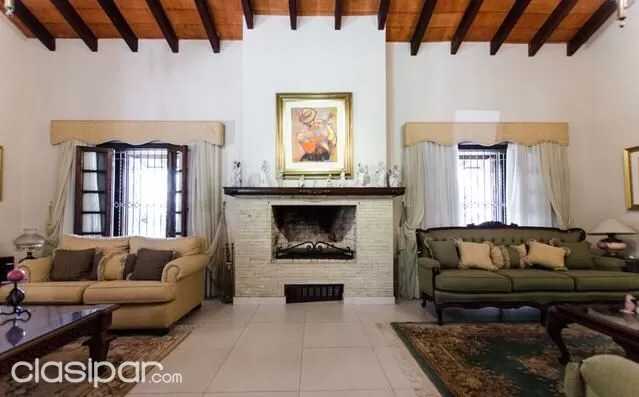 VENDO hermosa Residencia en Barrio Mcal Estigarribia — foto 3